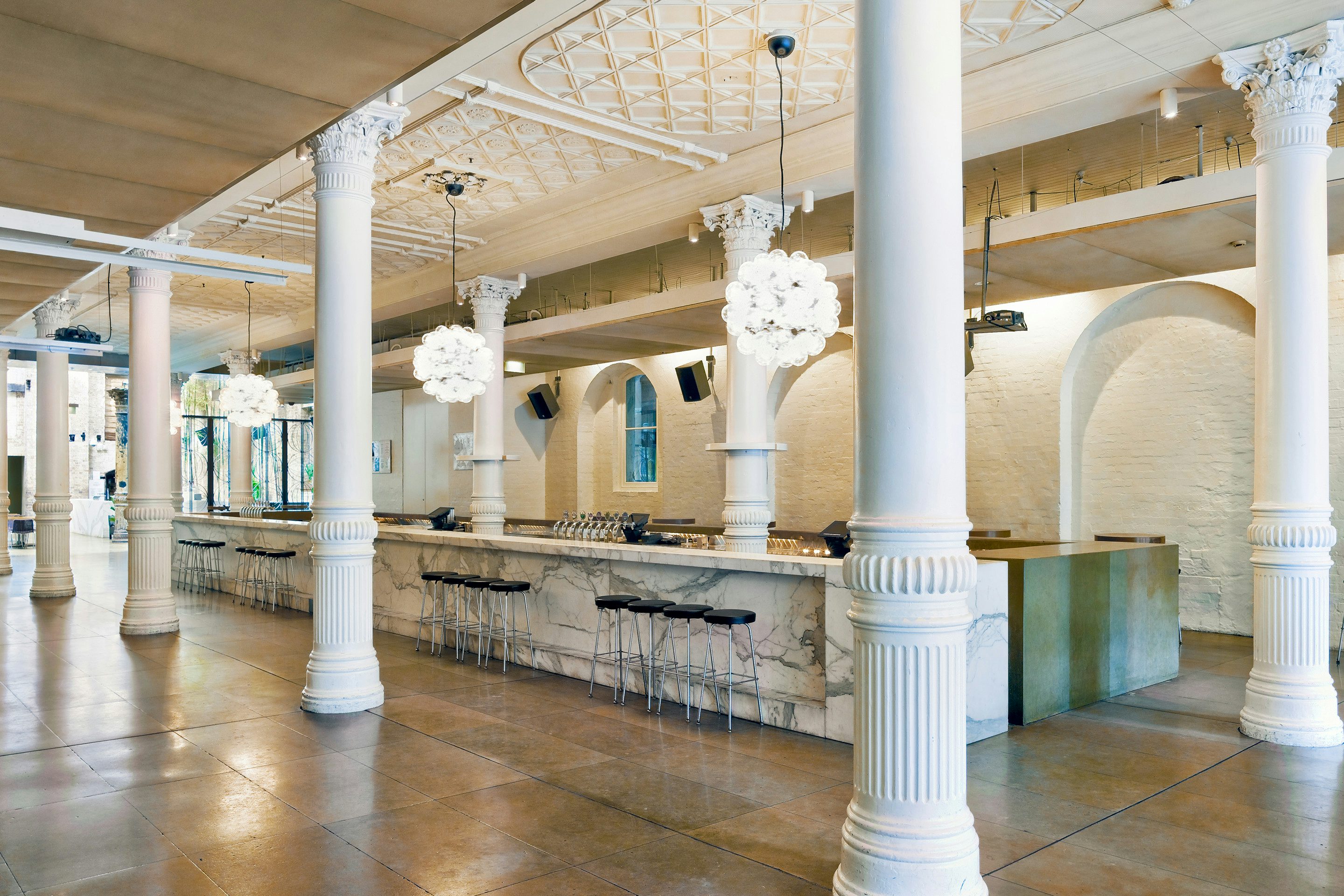 Establishment Main Bar & Garden 0