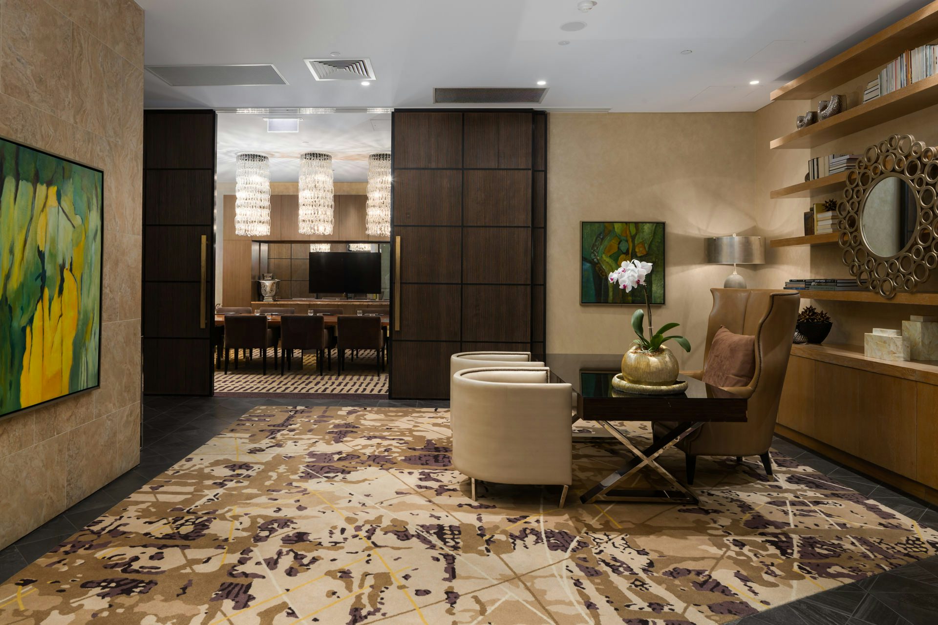 Podium Room 5 2