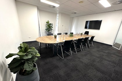 Boardroom 2
