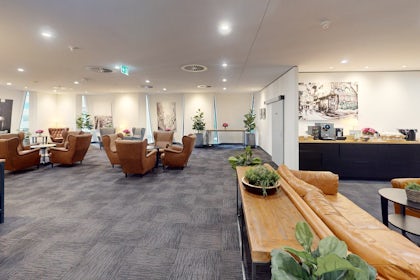 Large Room 4