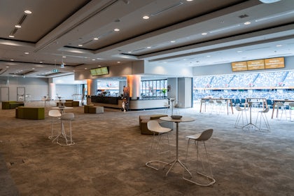 Cumberland Lounge 2