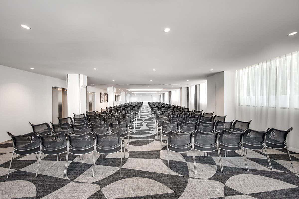 The Loudon's Garage 1