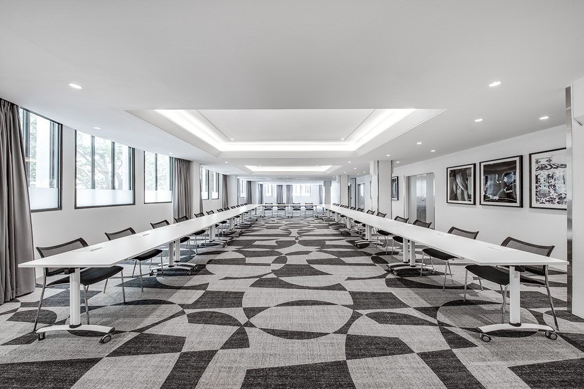 The Loudon's Garage 4