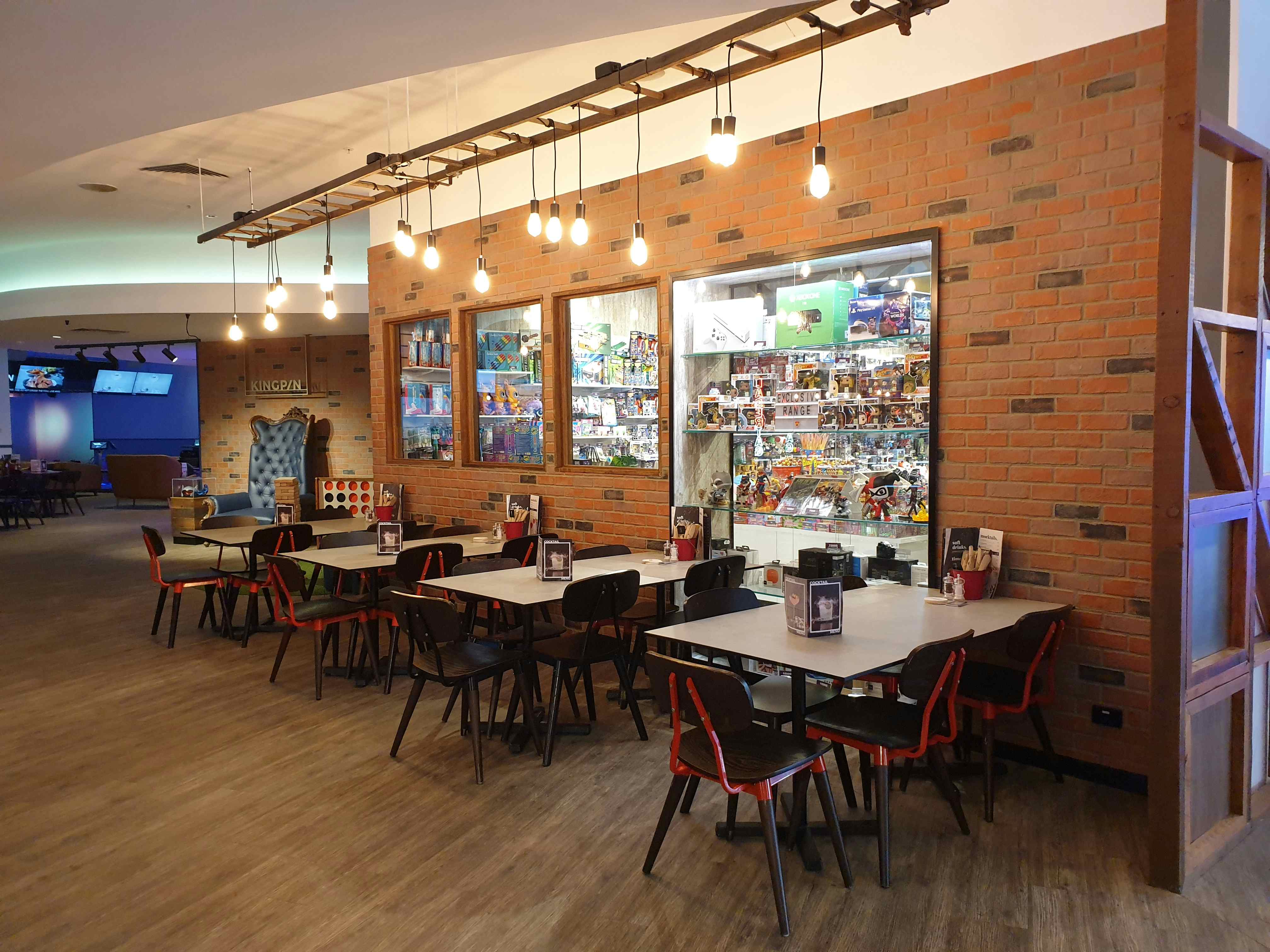 Kingpin Macarthur Square 3