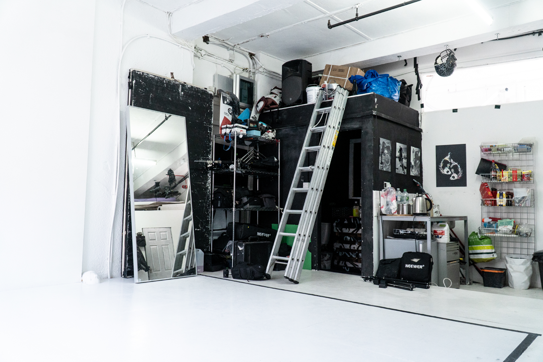 Madein.Eden Studio 2