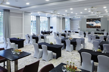 Arden Suite 1