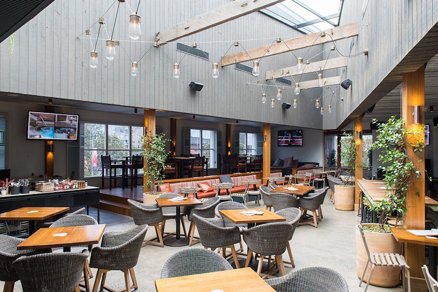 Vista Bar 0
