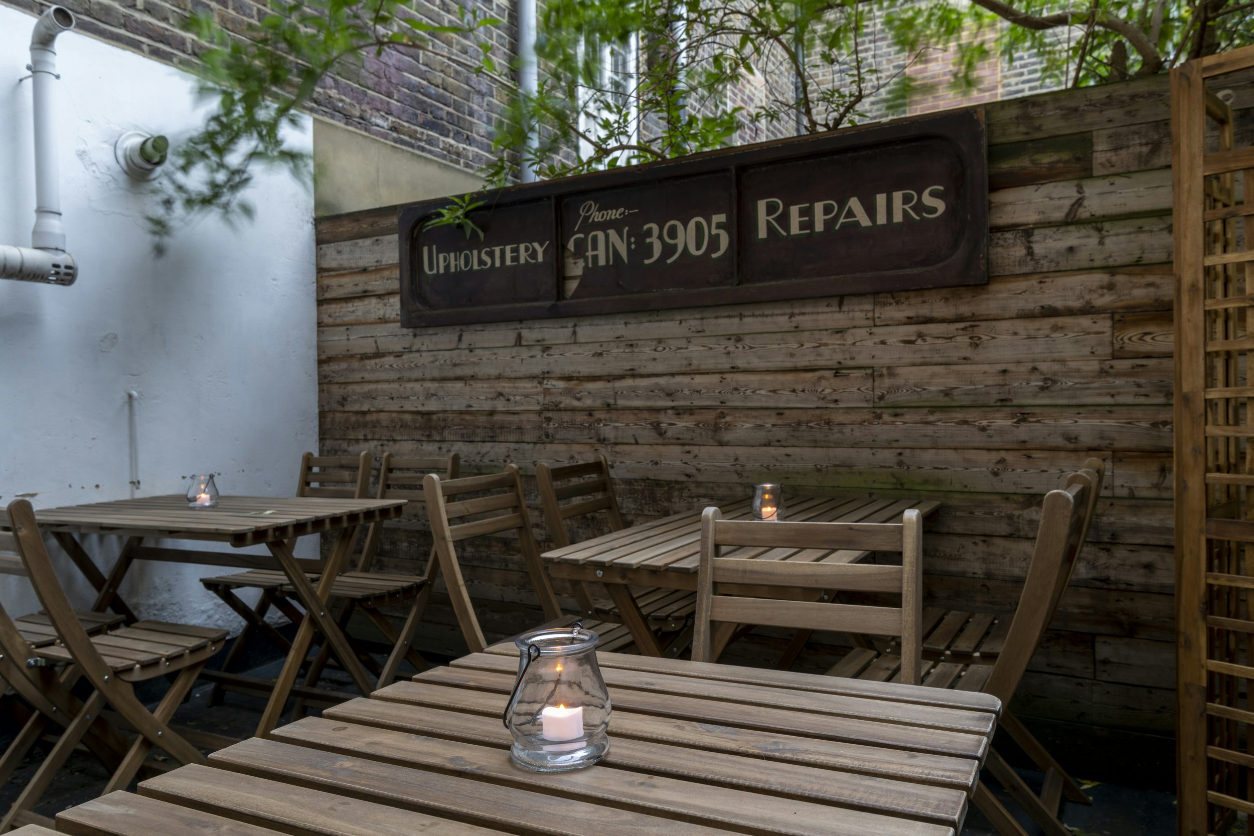 Frequency Cocktail Bar 6