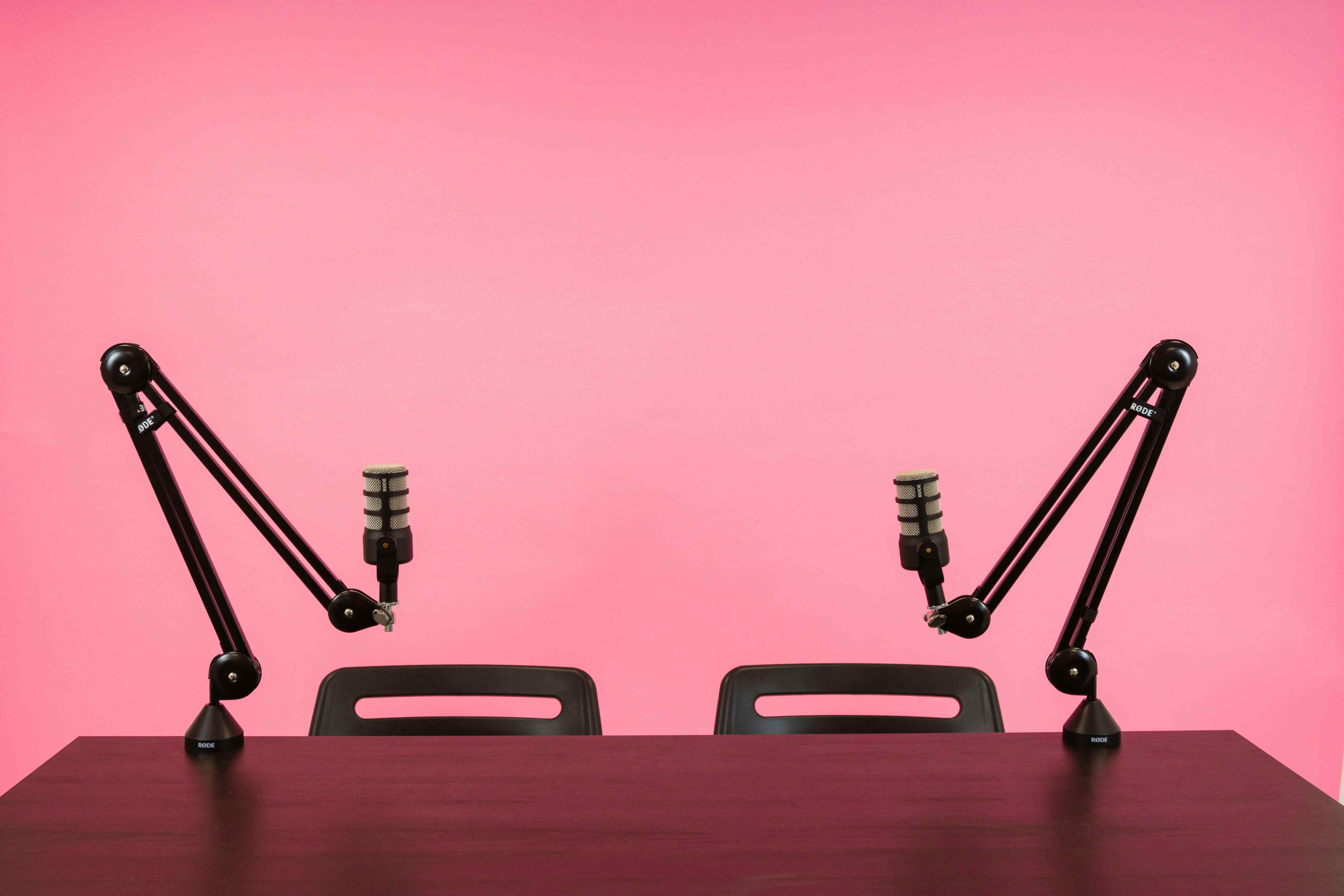 Podcast Studio (Colours) 1