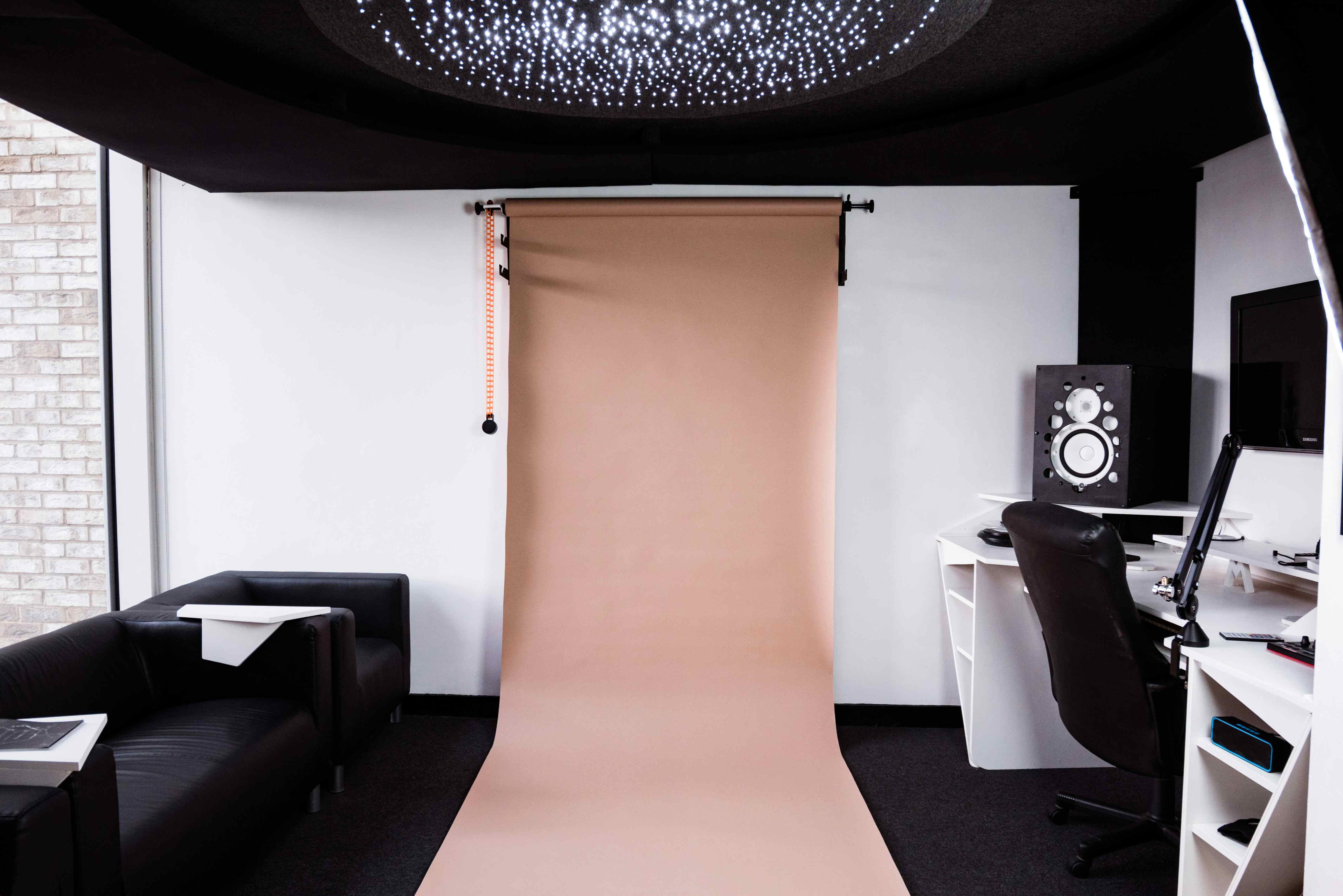 Photography/Film Studio 2 1