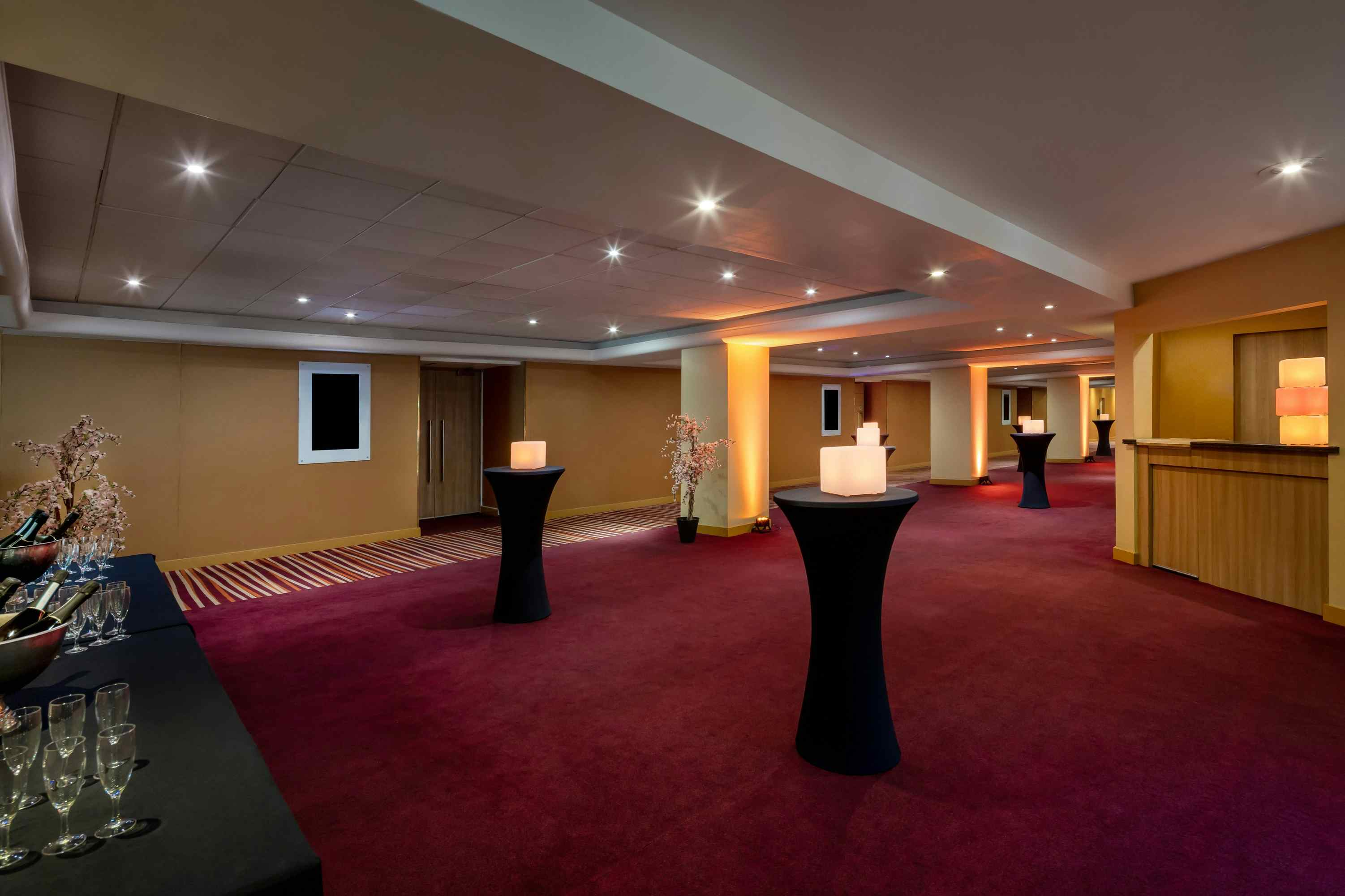 Mercure London Earls Court Hotel & Conference Centre 8