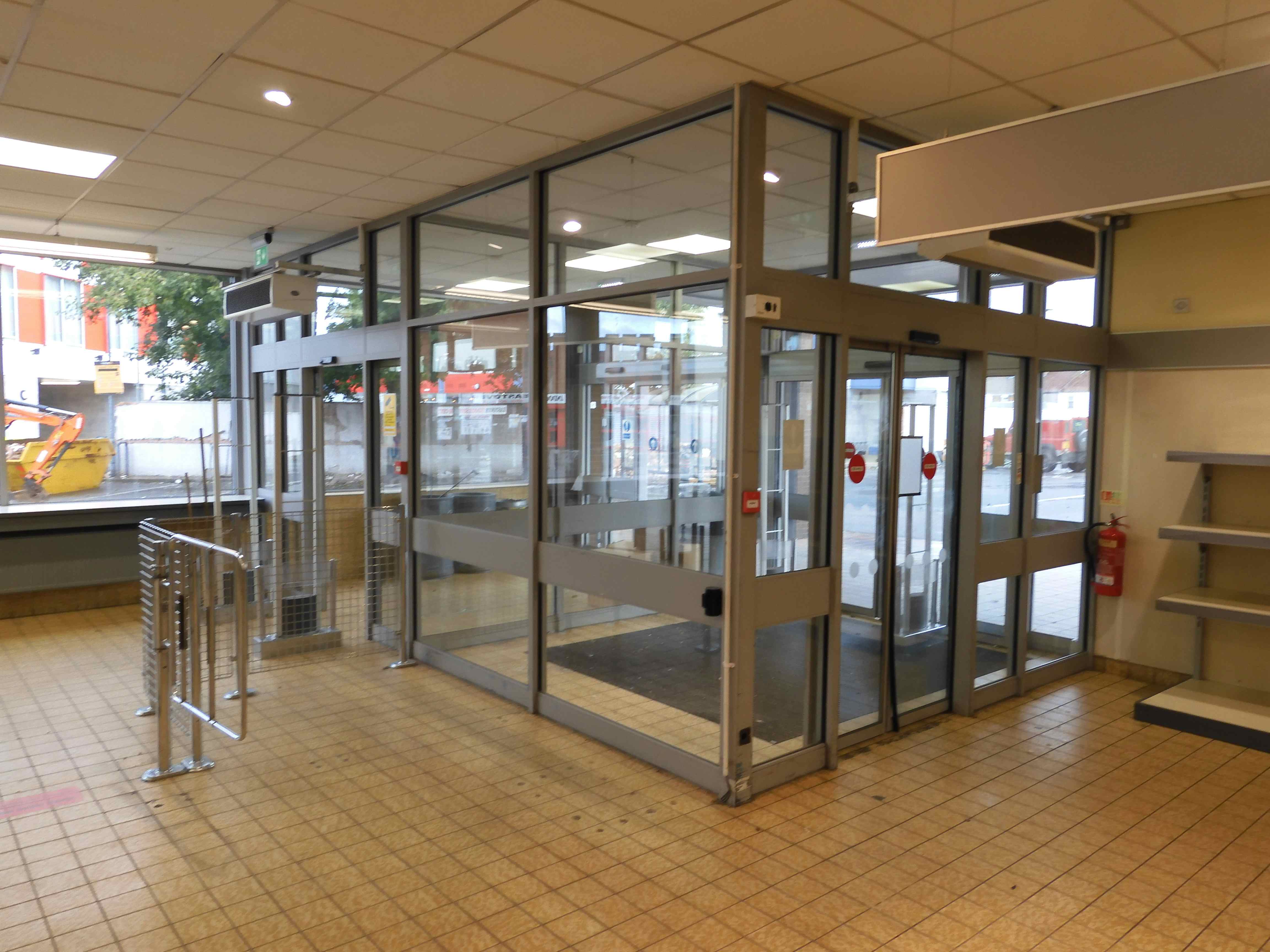 Usable Supermarket Space 3