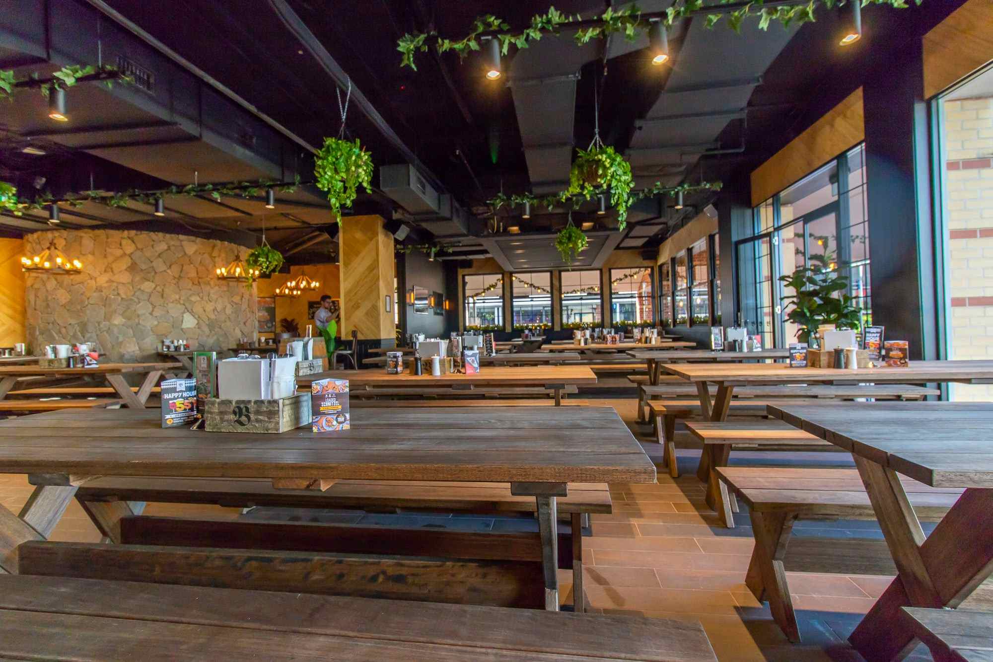 The Bavarian, Castle Hill