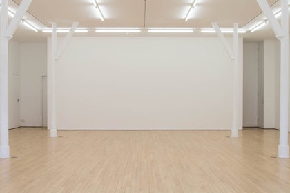 Bright Open Plan Venue in Peckham 10