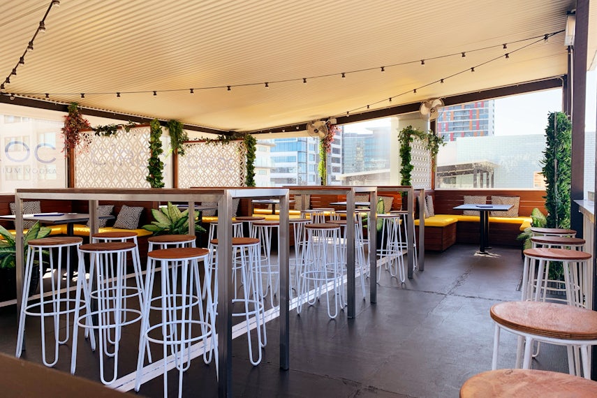 Breeze Bar 0