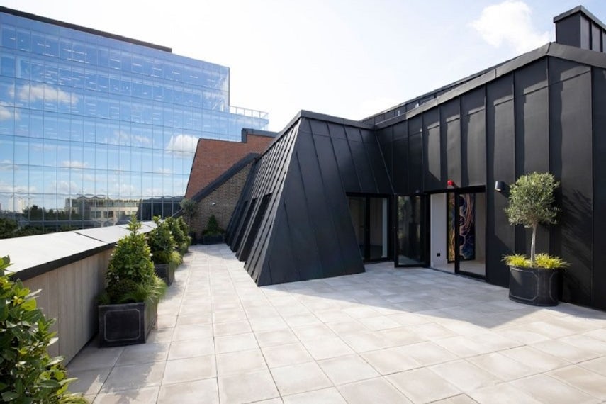 Roof Terrace 0