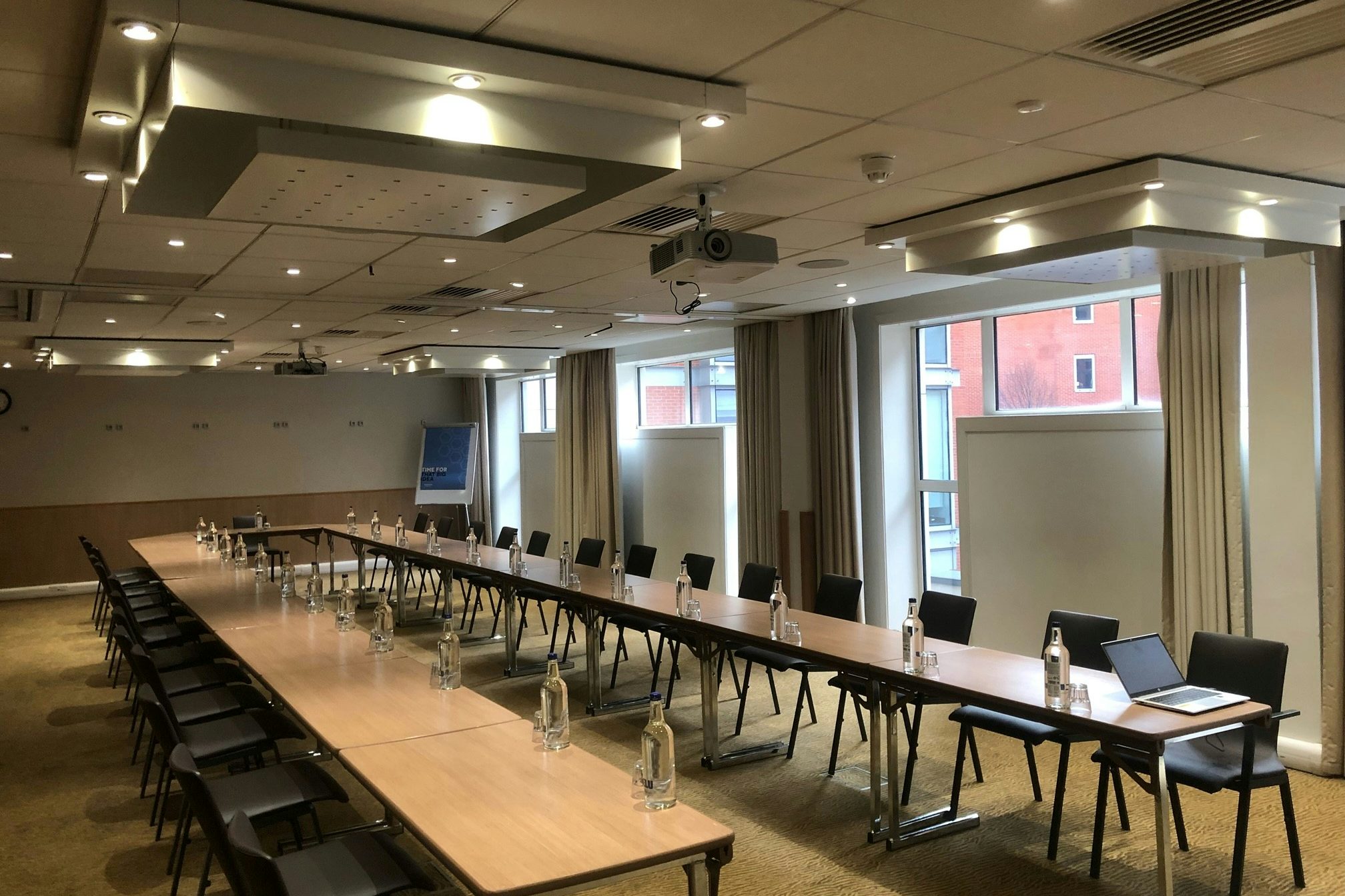 Meeting Rooms 6 & 7 (combined) 1