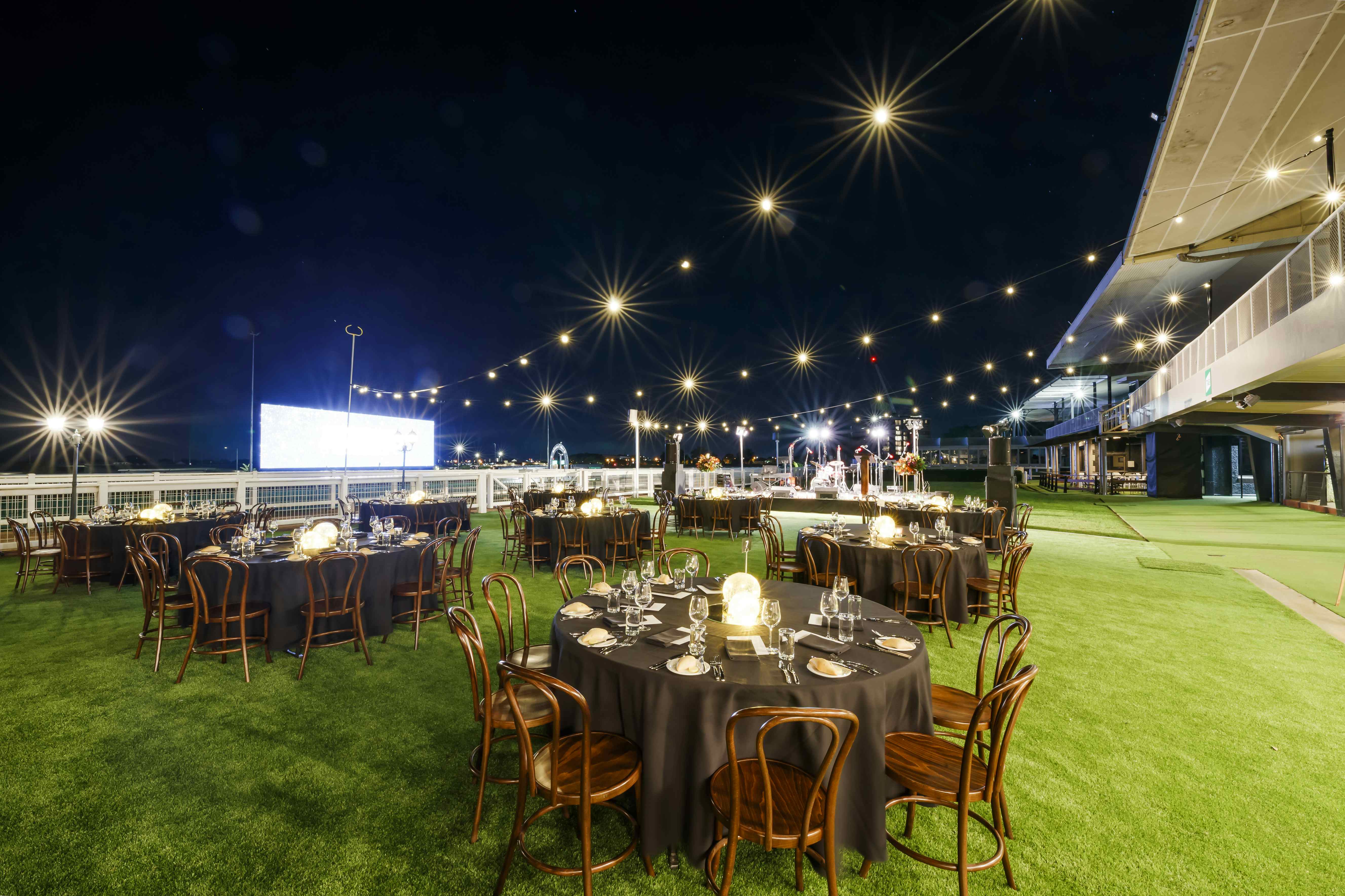 Members Lawn  3D tour