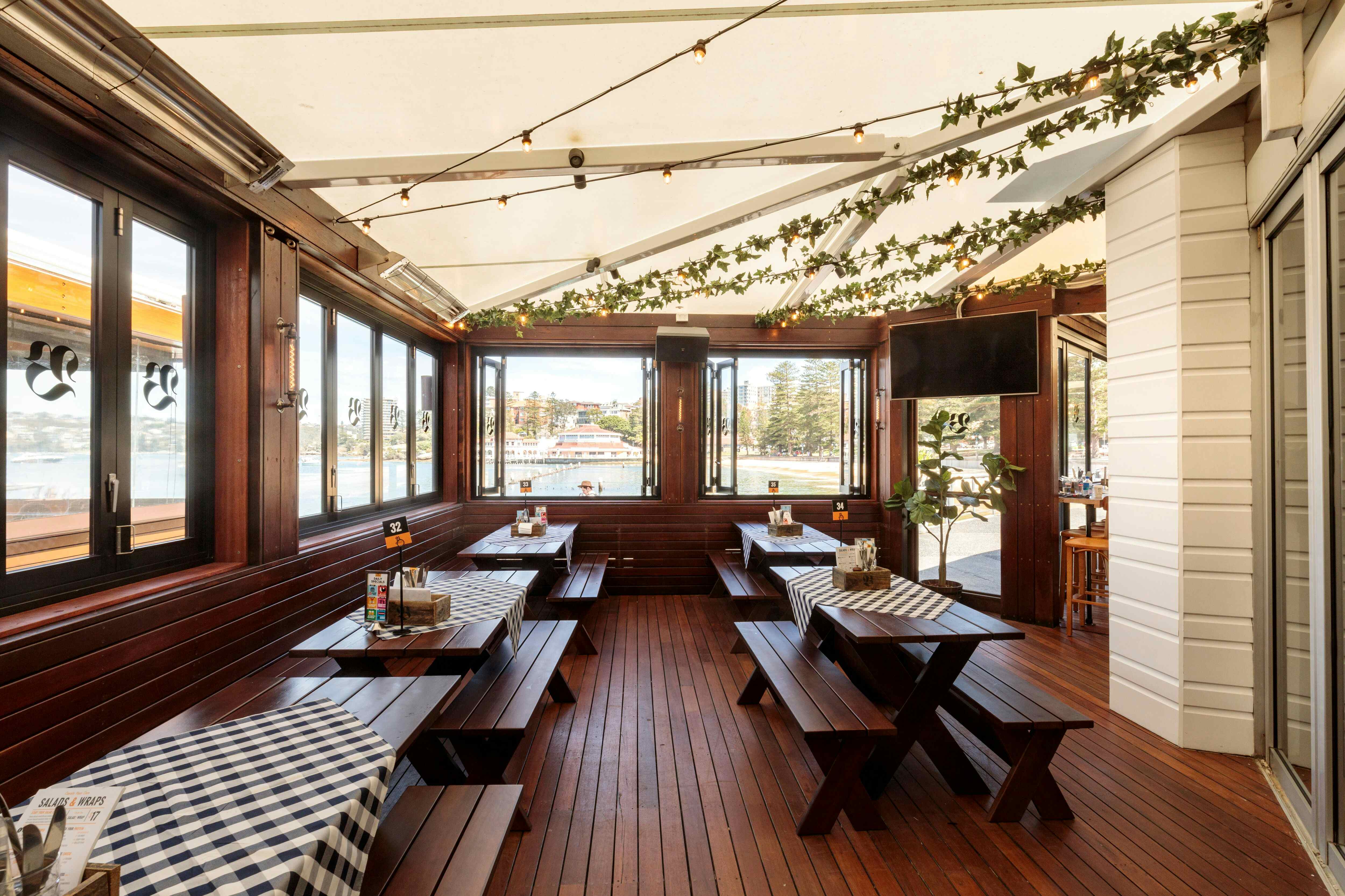 Back Dining Room, The Bavarian, Manly Wharf