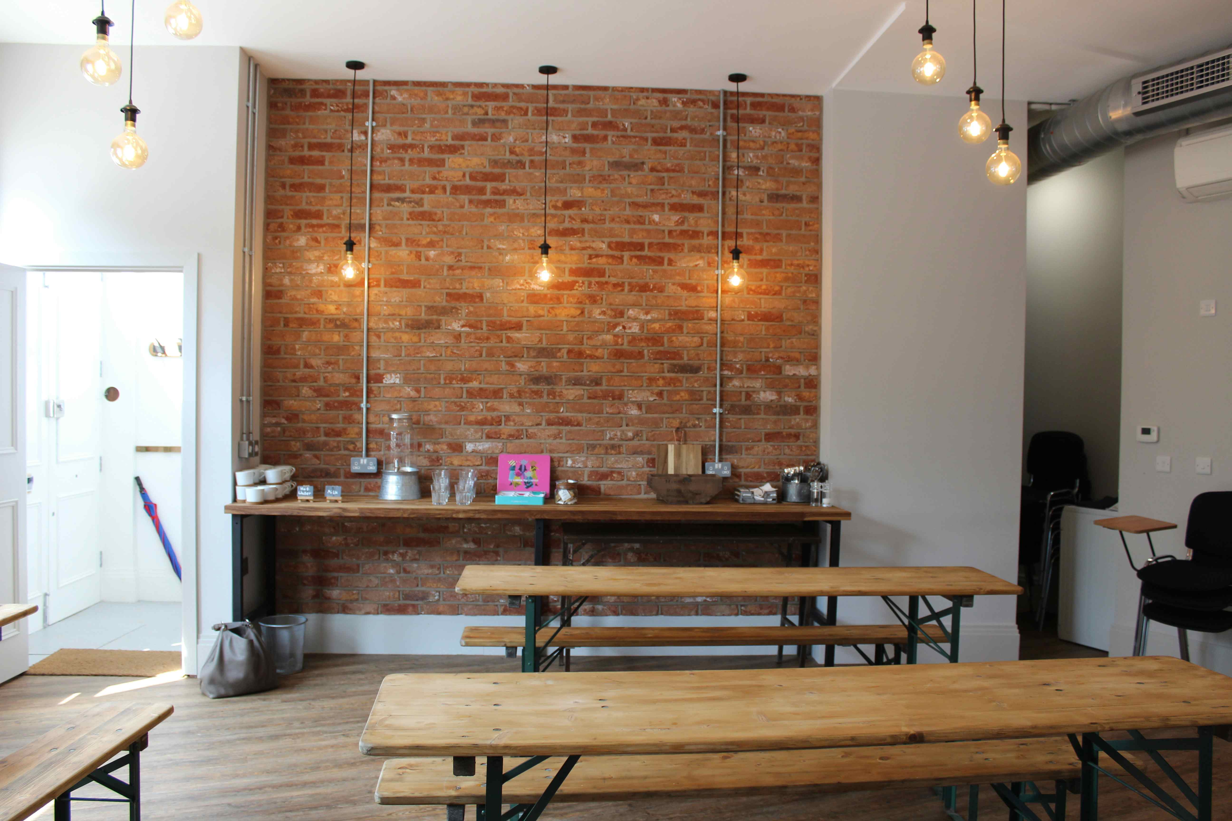 204a Manor Place  - Kennington 2