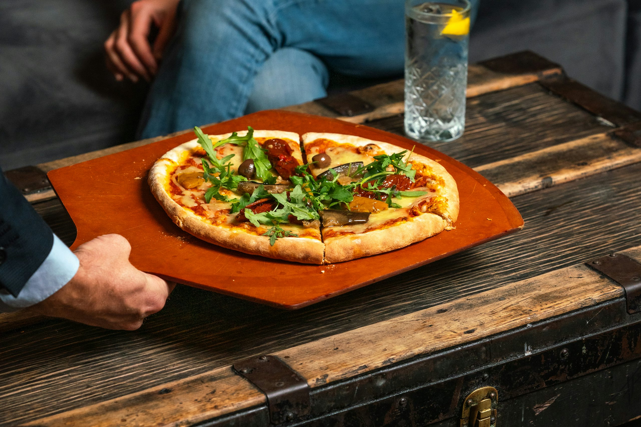 Christmas Hire, Area 10