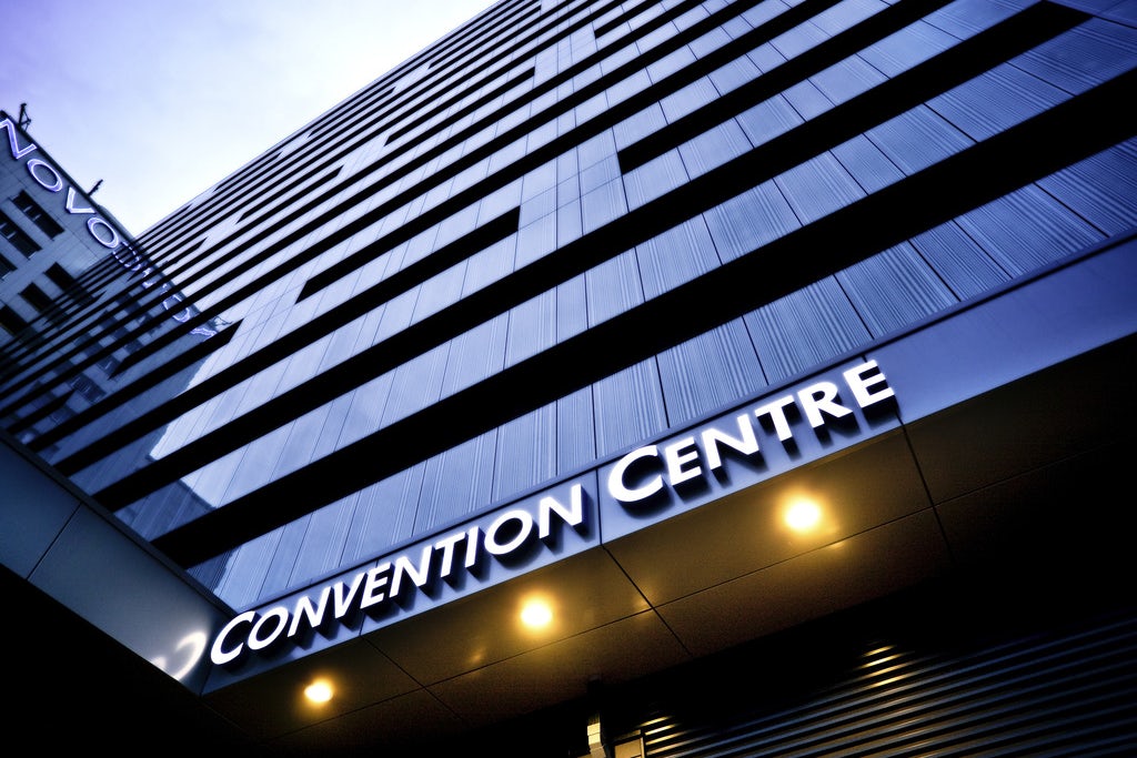 Novotel Amsterdam City 0