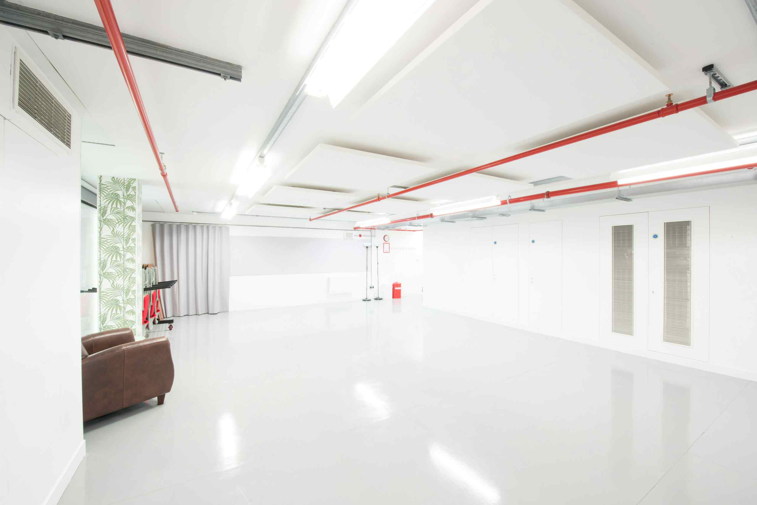 Medium Studios - 4 available