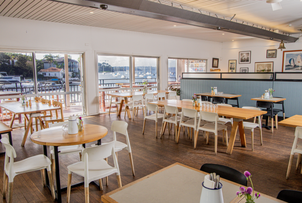 Main Diner & Sunset Balcony  11