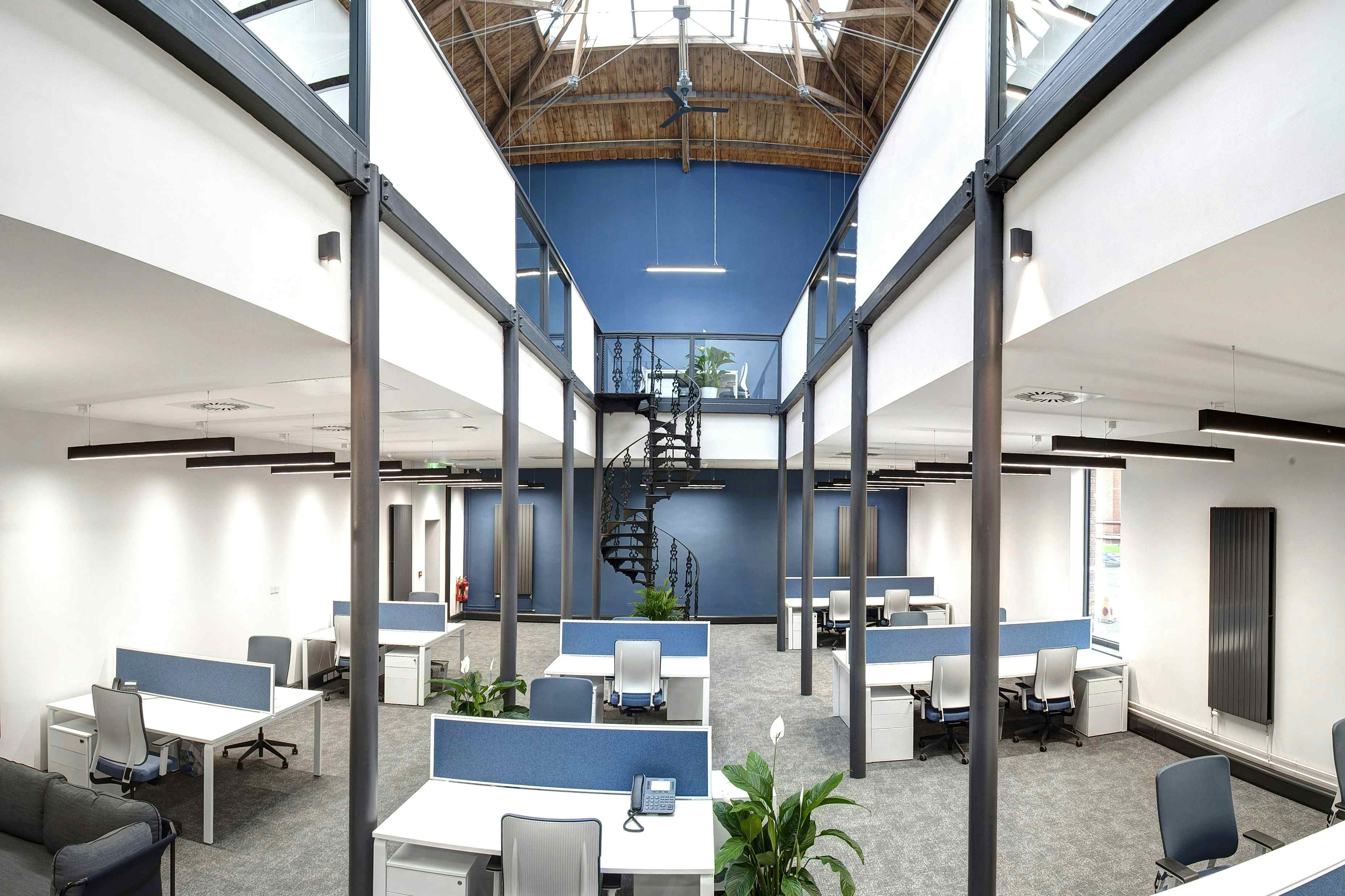 The Racquets Court 2