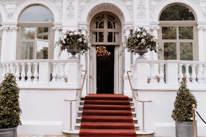 The Loggia, Lunch 2