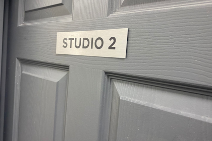 Studio 2 - White Infinity Cove 4