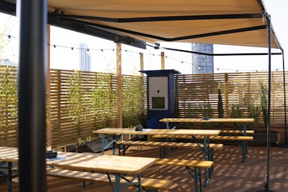 Rooftop Bar 3