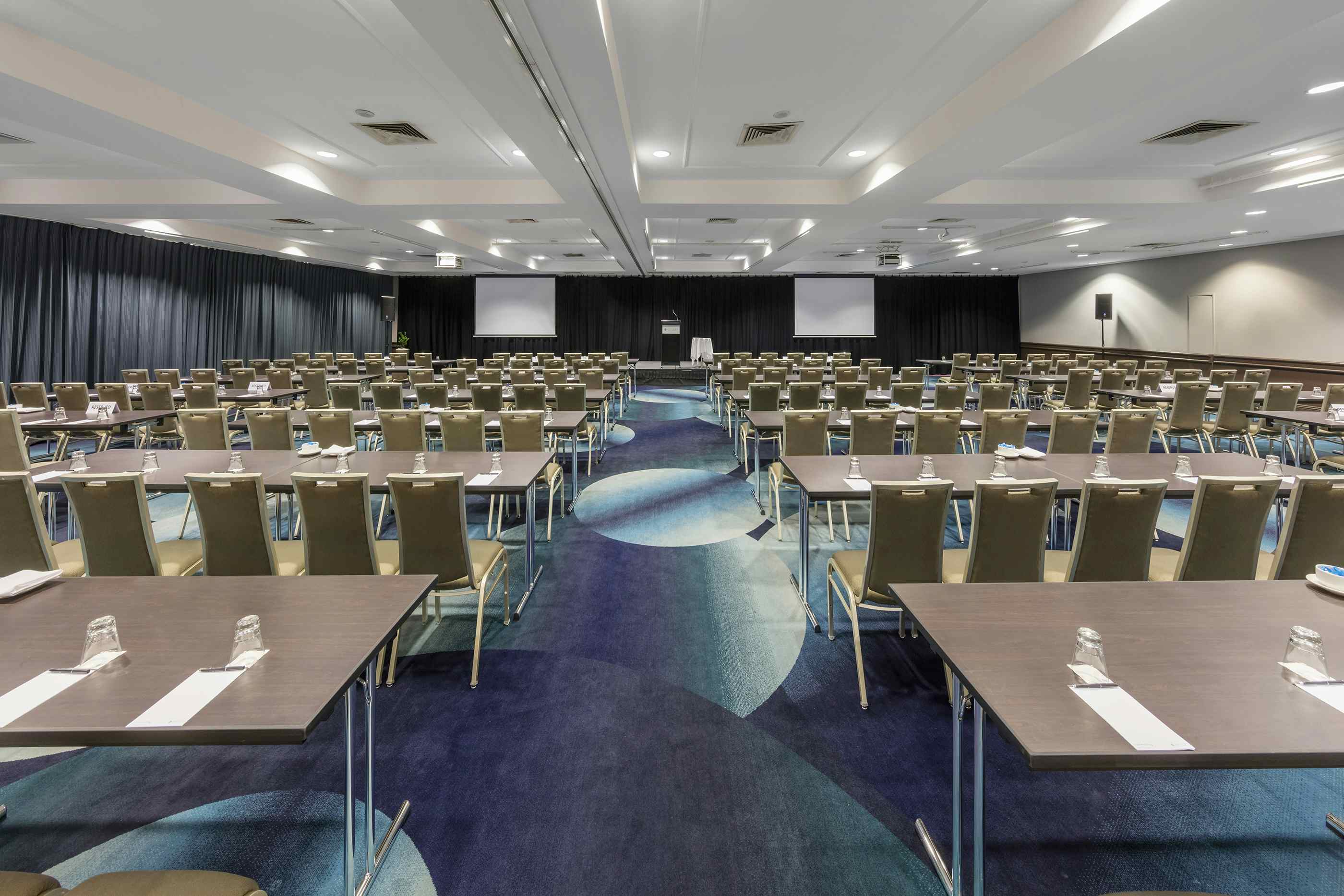 Grand Windsor Ballroom 0