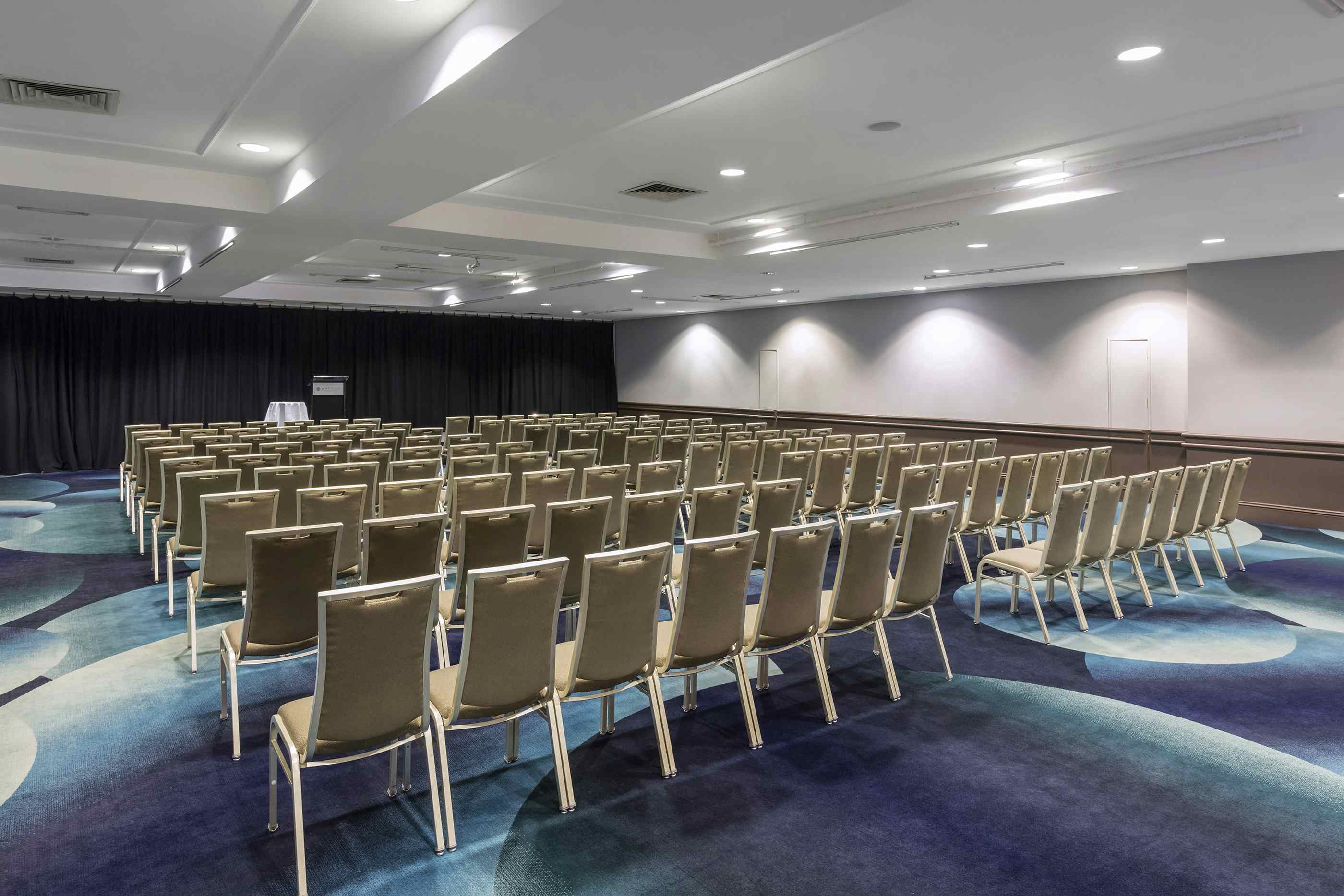 Grand Windsor Ballroom 1