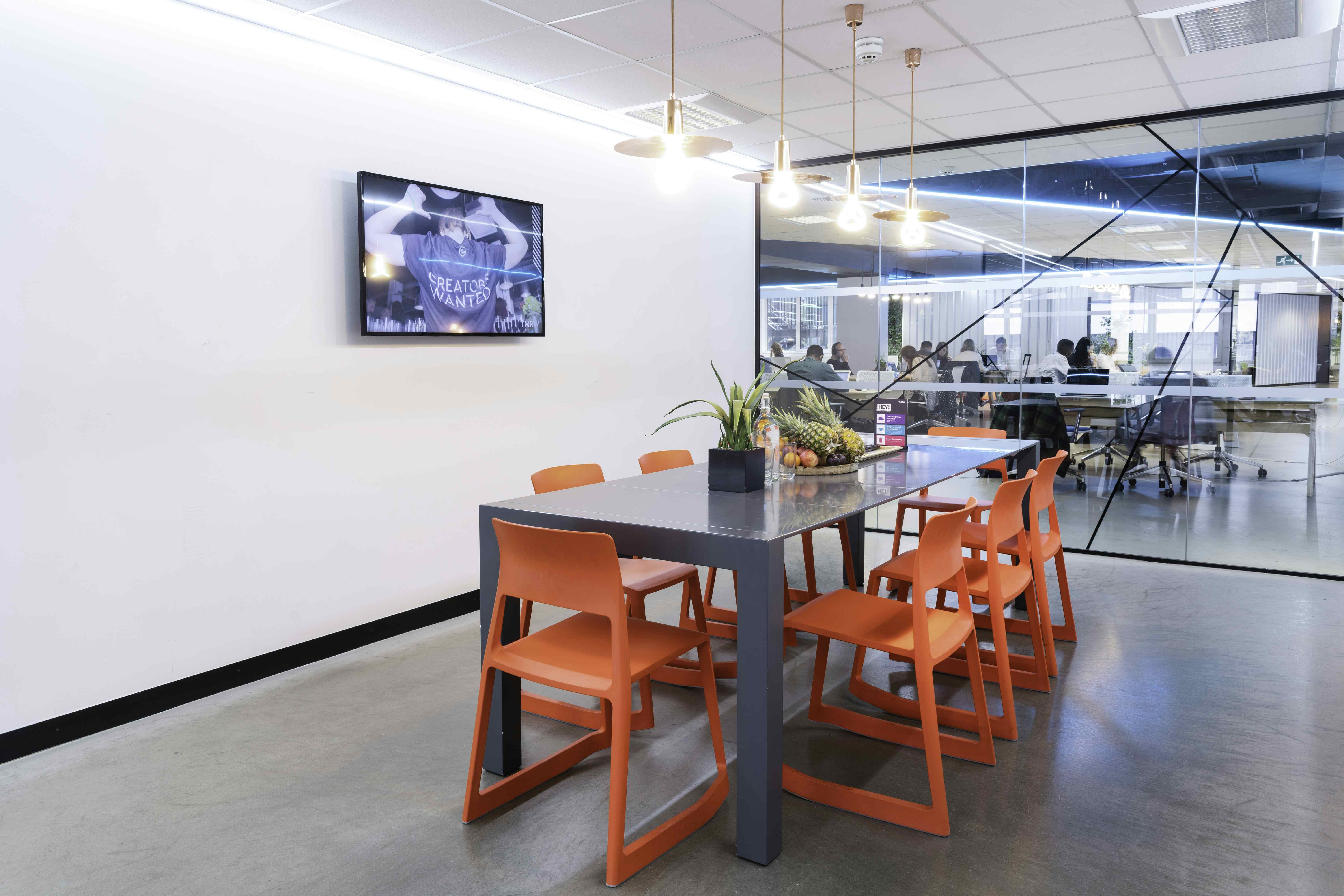 Walkman (boardroom) 1