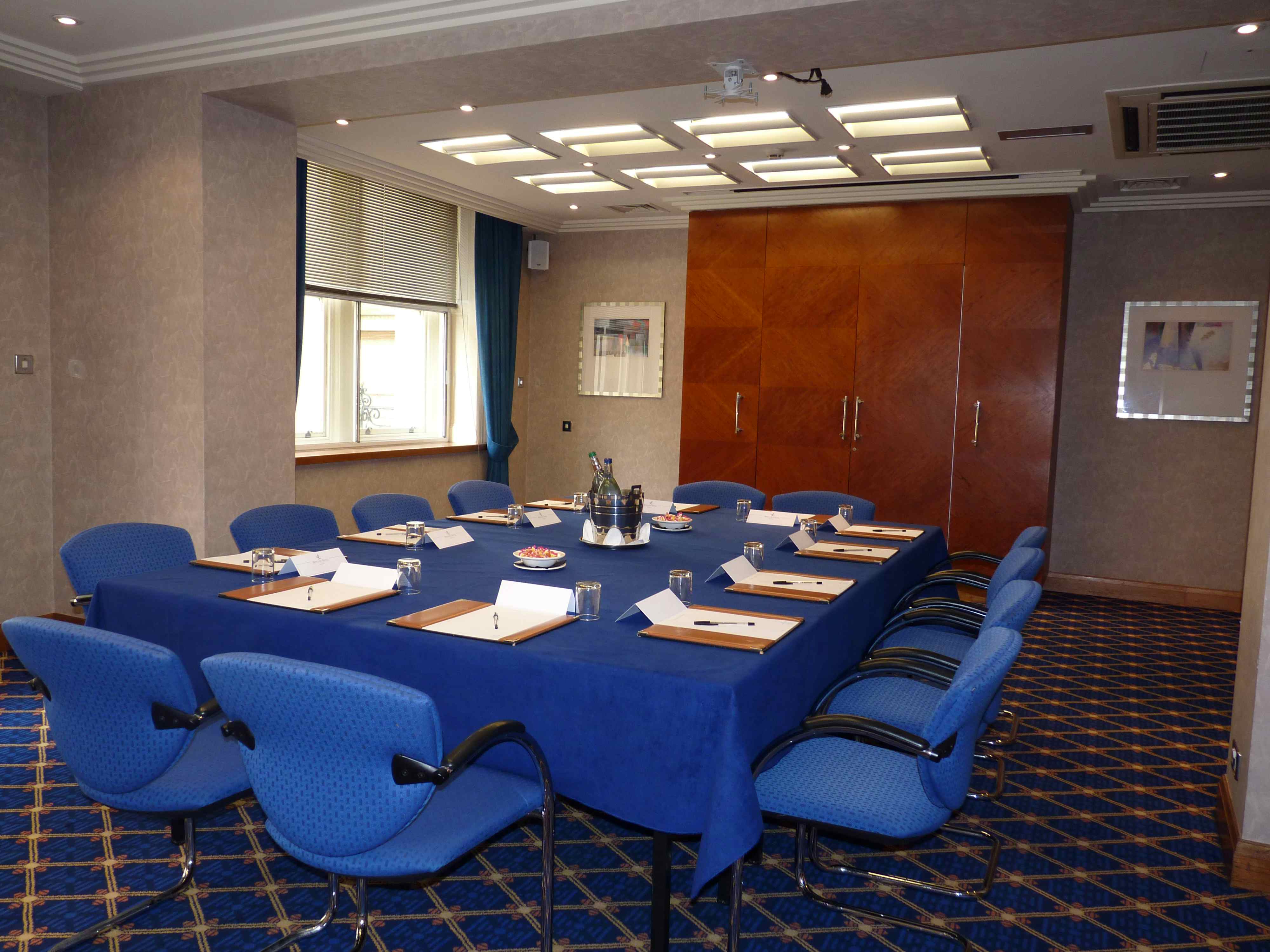 Wyvern, Pullman & The Blue Rooms