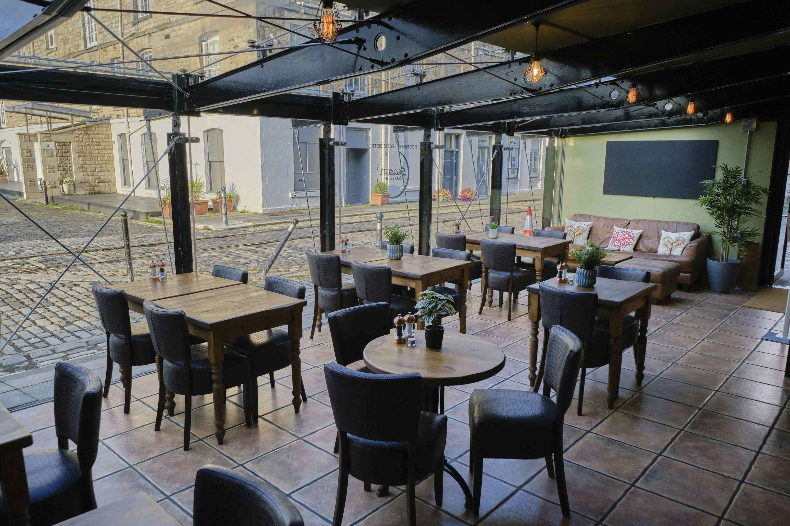 Conservatory @ Season Quayside  2