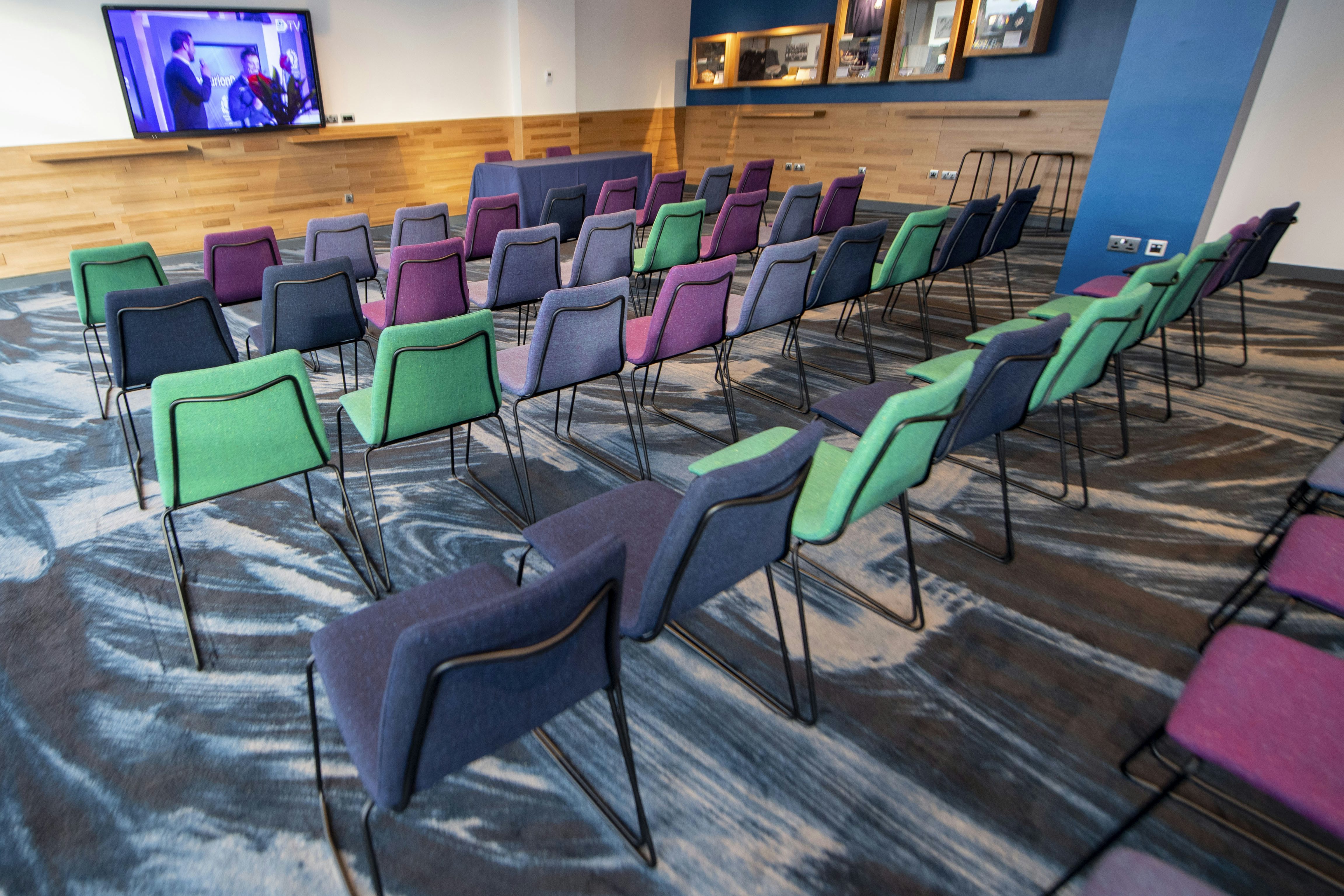 Cap & Thistle Suite 0