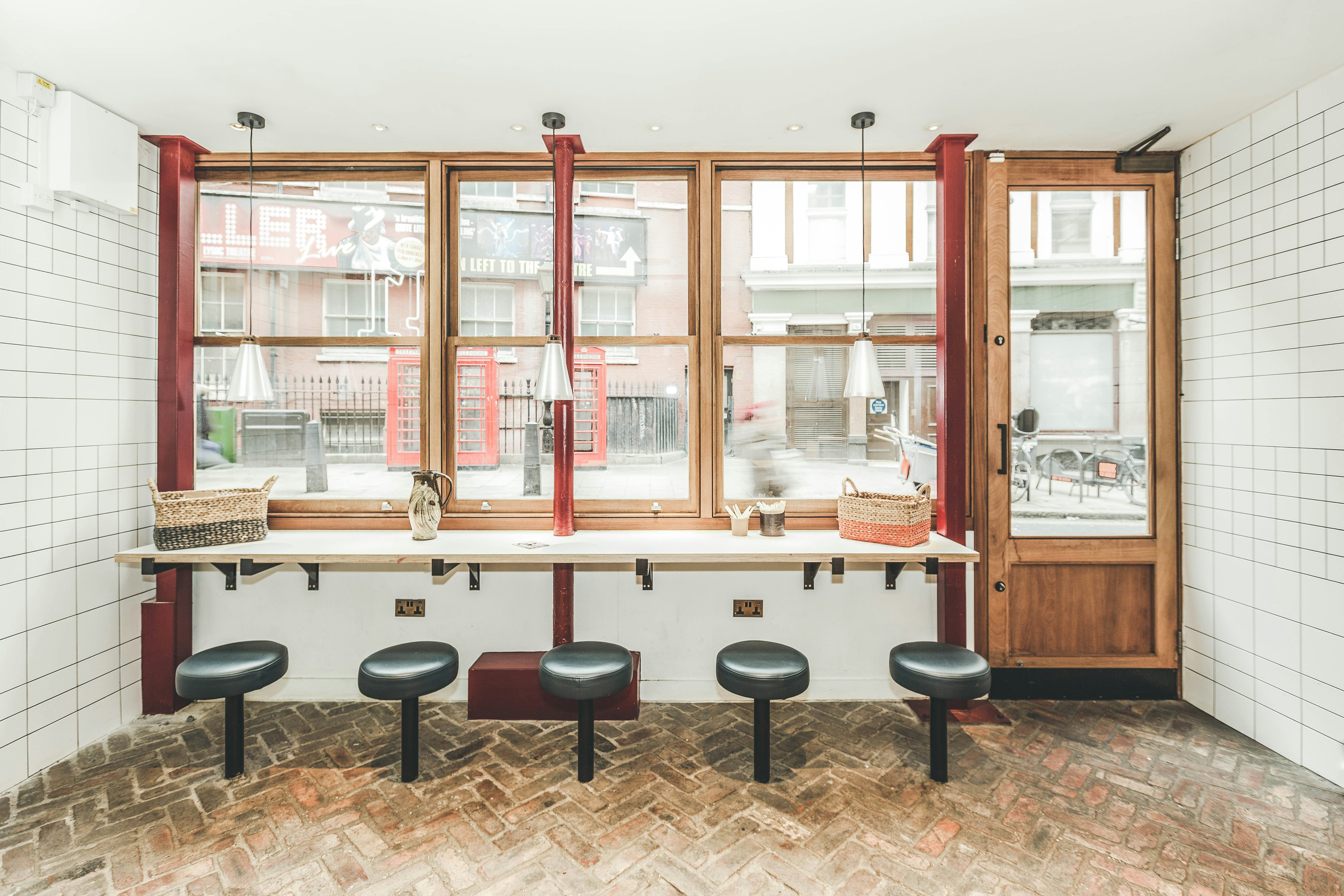 Jack Solomons Club 7