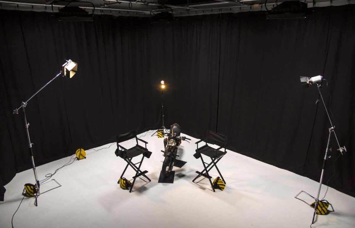 Aquifer Film Studio  9