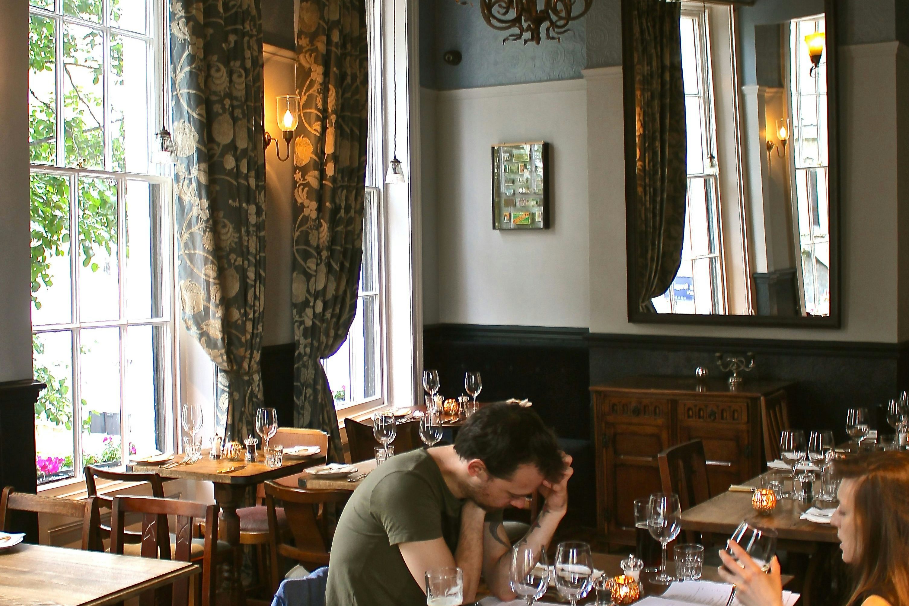 The Sutherland Room 2