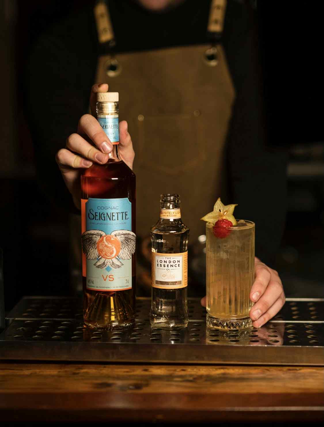 The perseverance - main bar  1