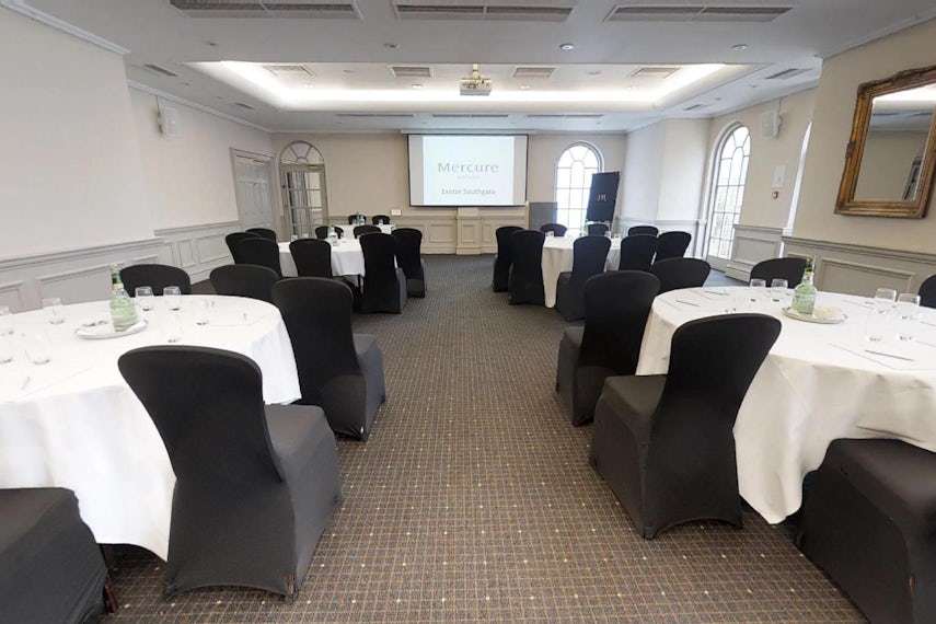 Seymour Suite One 0