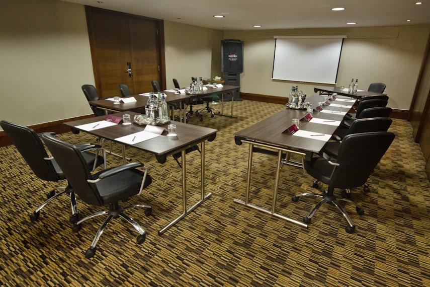 Executive Boardroom 0