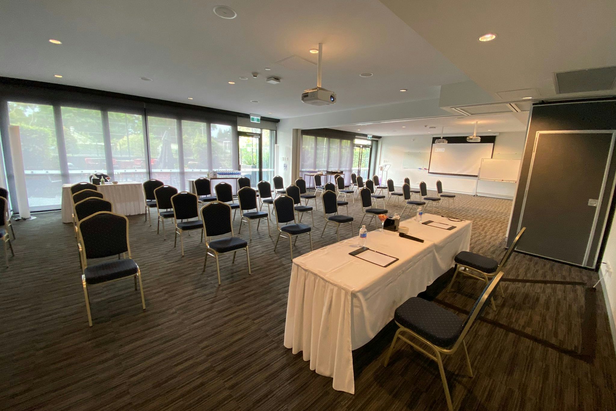 Sumatra-Java-Borneo Room 2