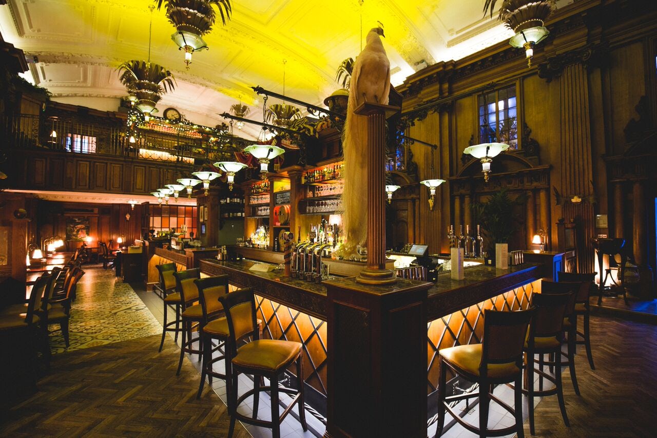 Full Venue - The Trading House 1