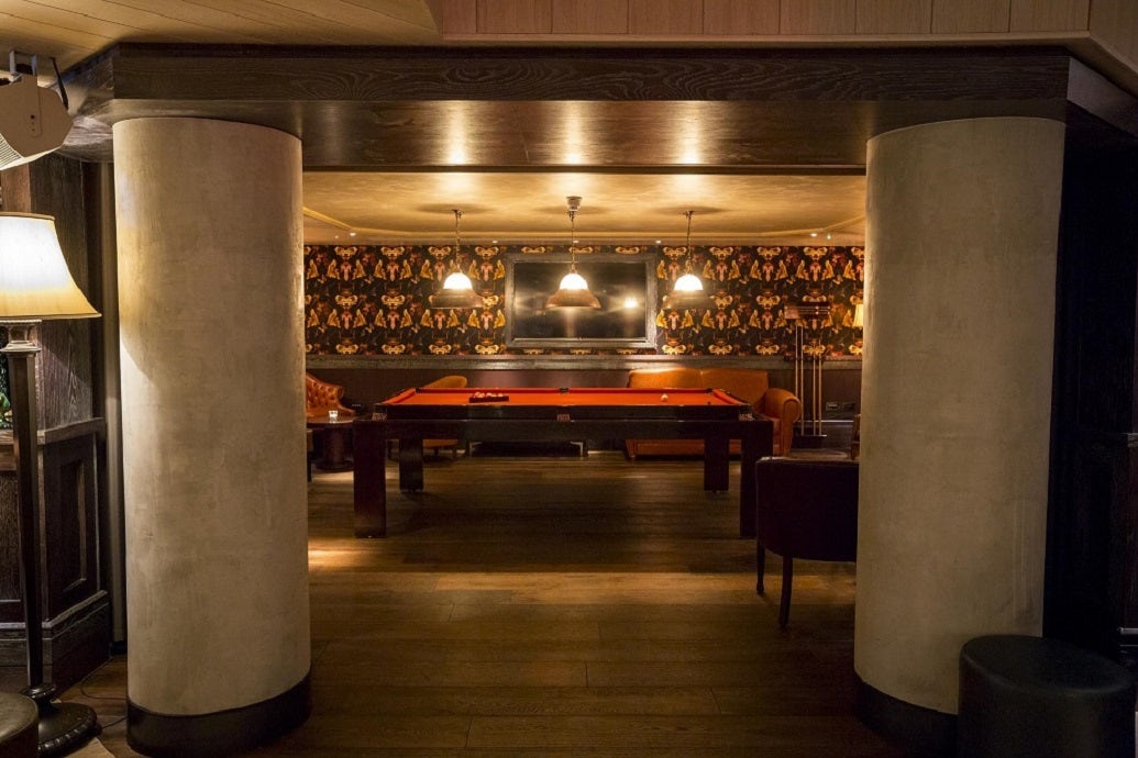 Full Exclusive Hire 9