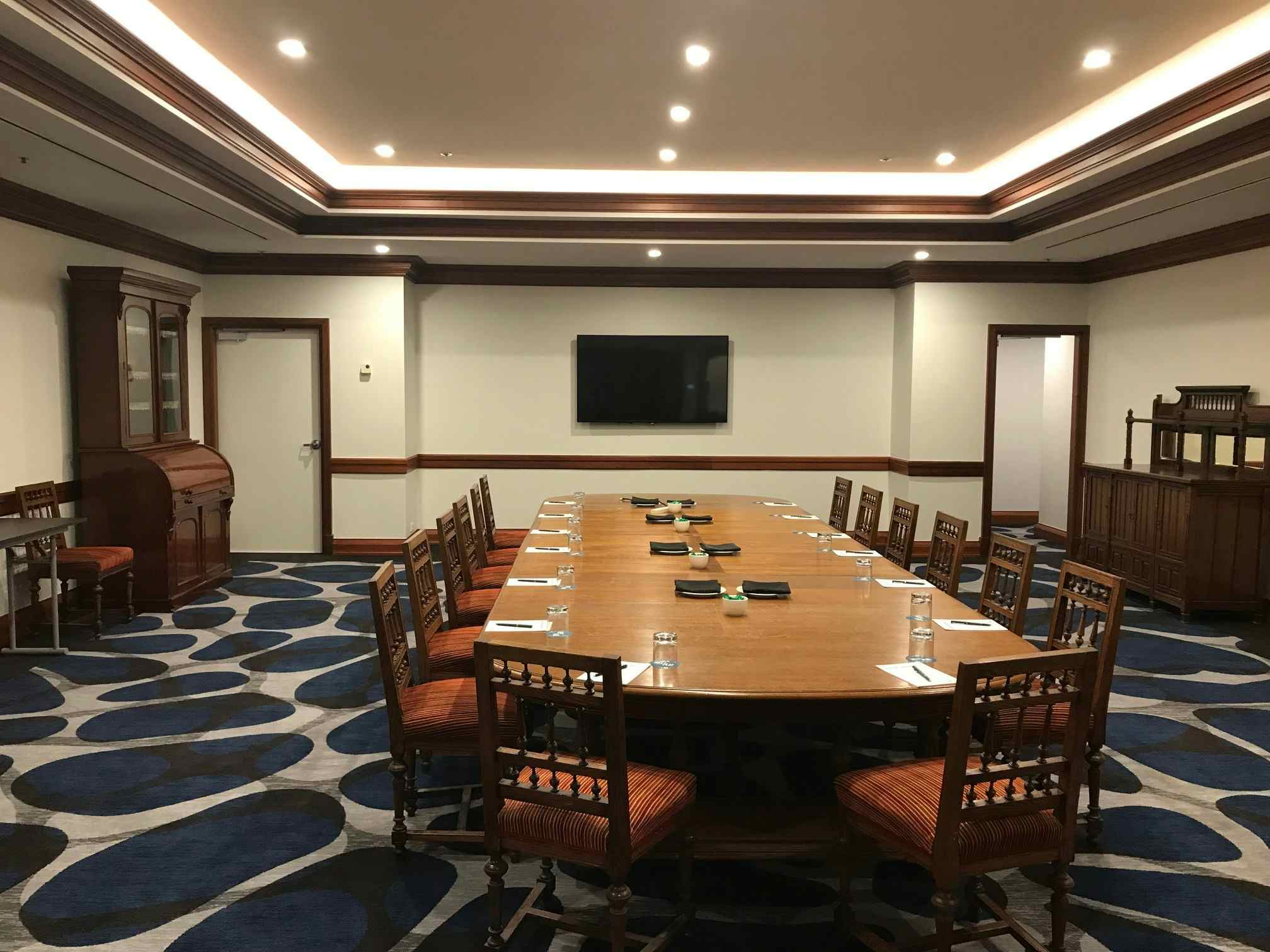 Boardroom 1