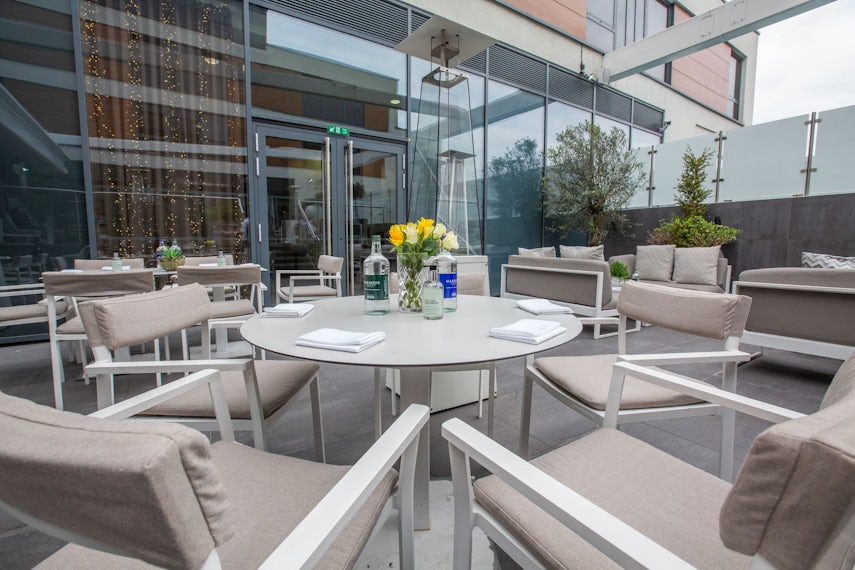 Terrace 0