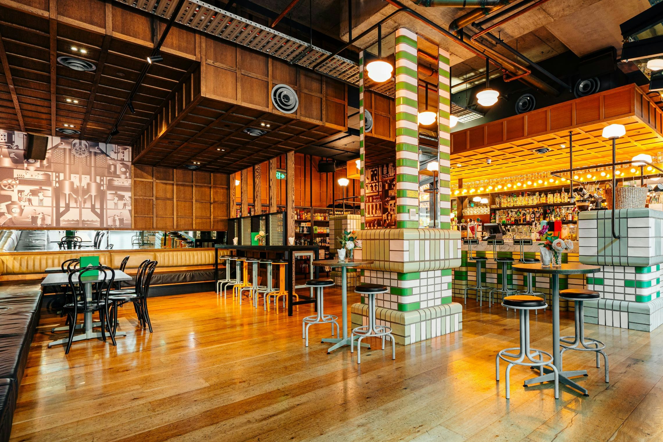 Lounge & Garden Terrace 2